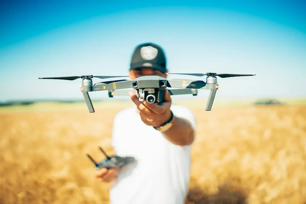 unsplash_72AYEEBJpz4_drone.webp